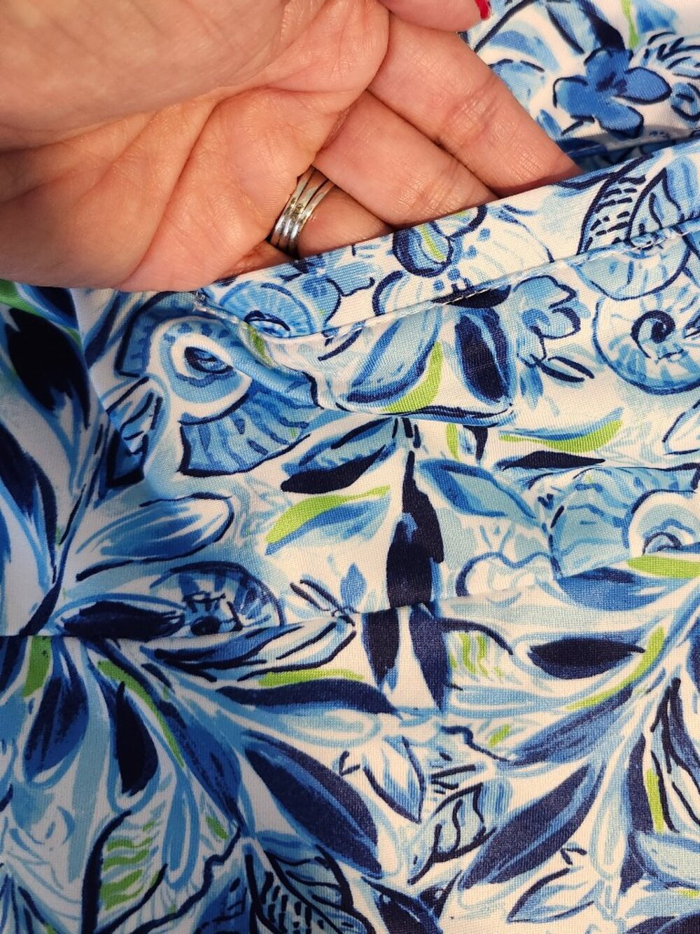 tella Parker Sport Blue Floral Skort – Size Large - Tennis or Golf - Picture 4 of 8